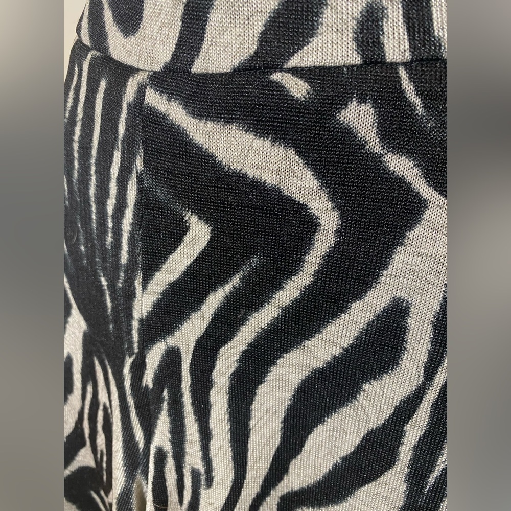 Joseph Ribkoff Palazzo pants - Picture 3 of 5